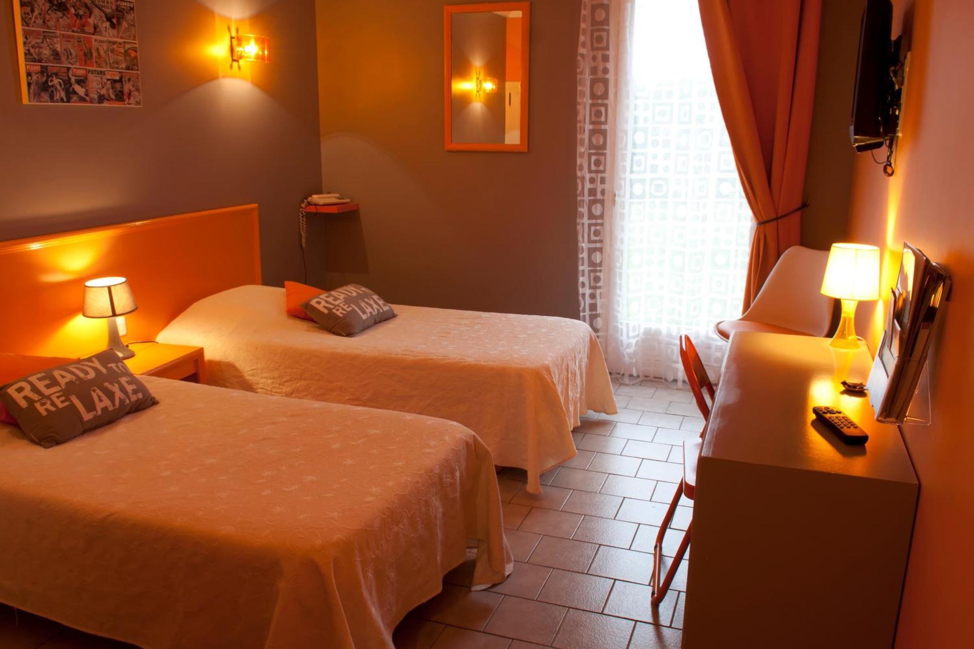 Logis Hotel Le Nuage La Bussière Kamer foto